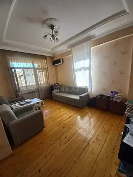 Satılır 2 otaqlı mənzil 68 m²
