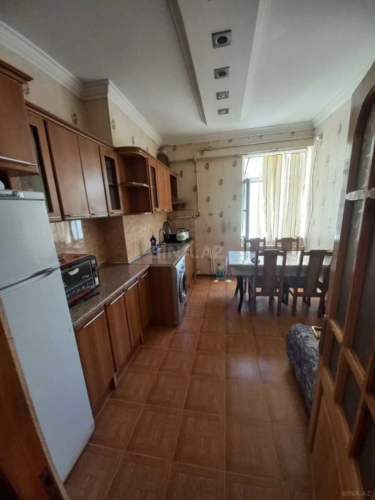 Satılır 2 otaqlı mənzil 68 m²