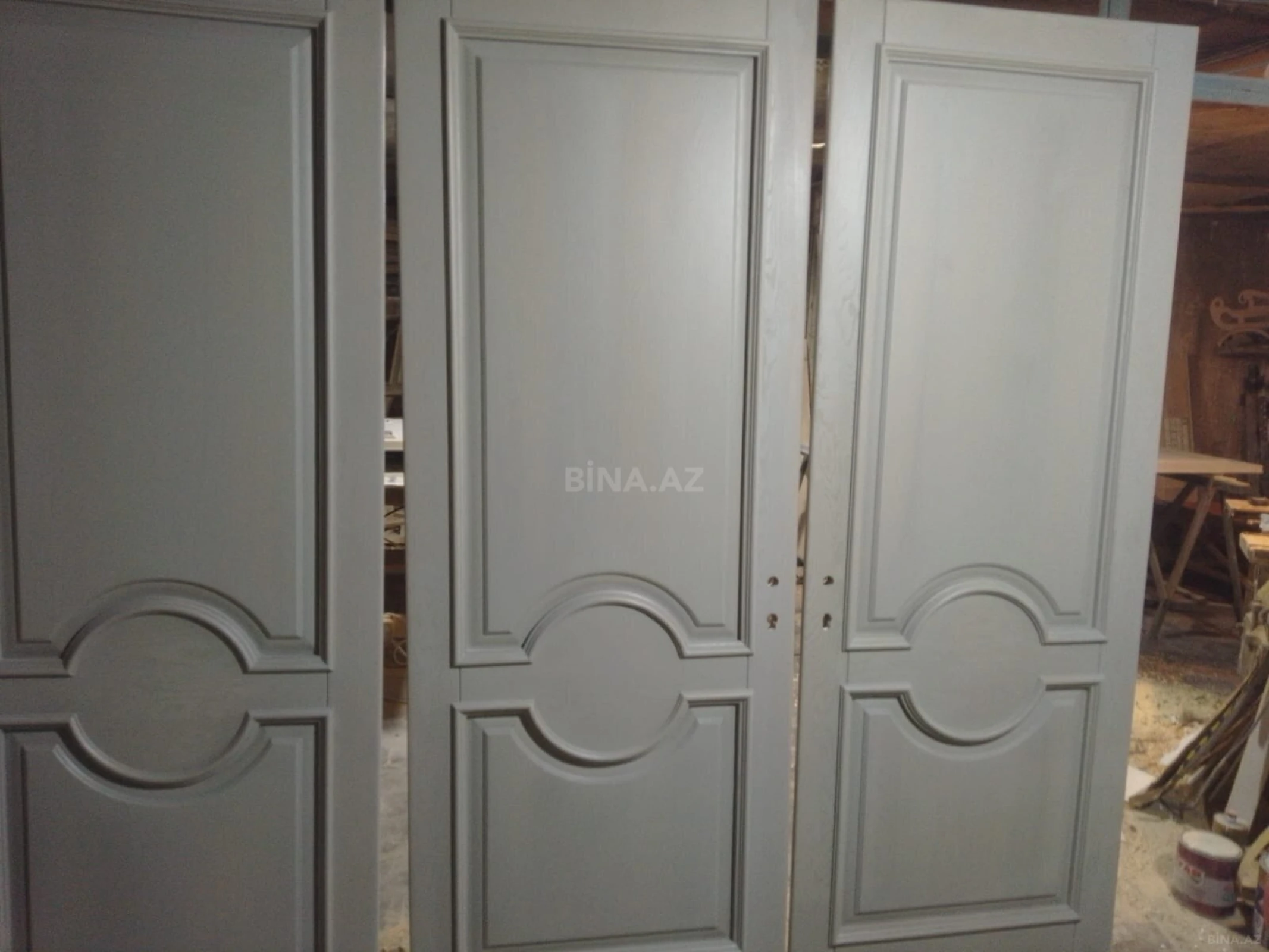 Satılır 10 otaqlı həyət evi 690 m²