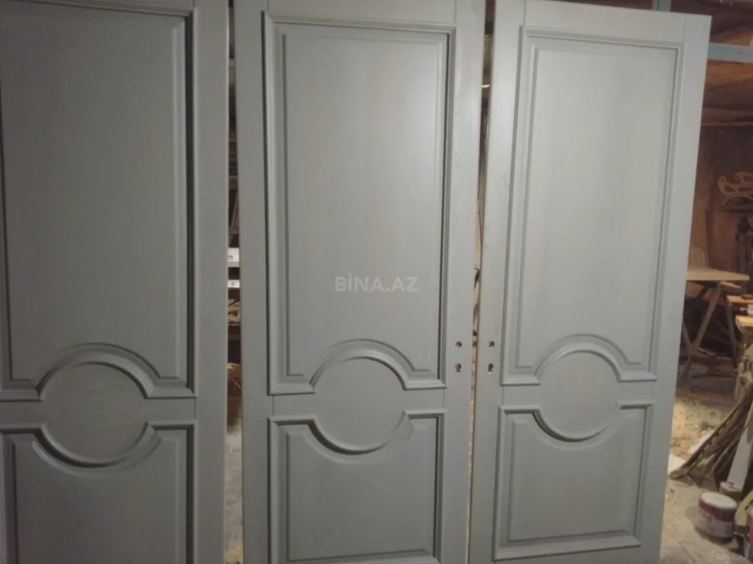 Satılır 10 otaqlı həyət evi 690 m²