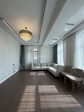 Satılır 3 otaqlı mənzil 105 m²