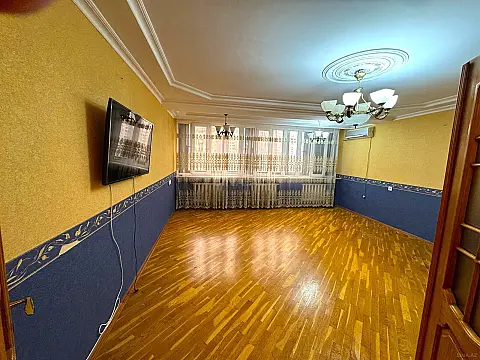 Satılır 3 otaqlı mənzil 102 m² — Bakı 3 otaq 102.00 m²
