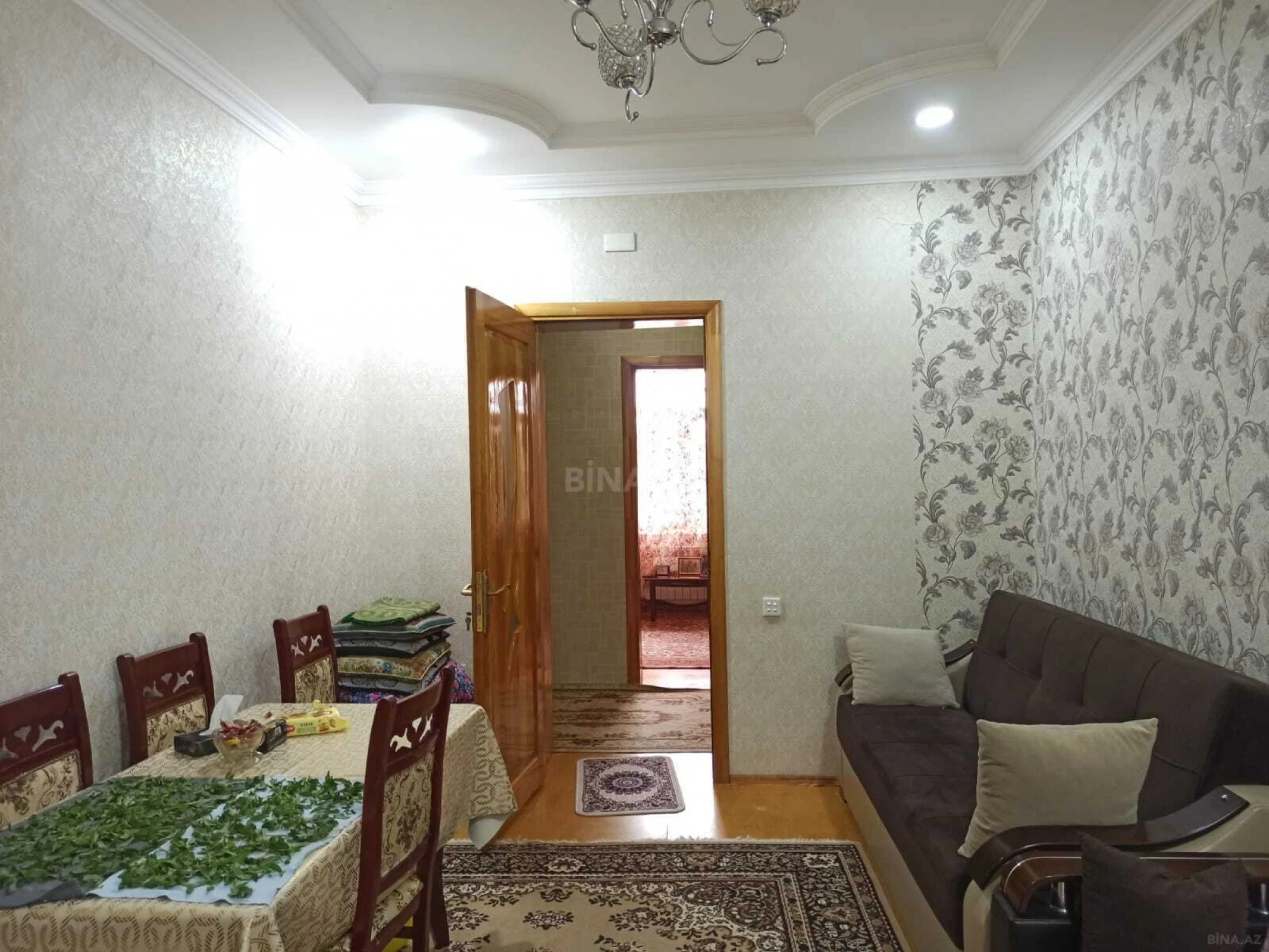 Satılır 2 otaqlı mənzil 55 m²