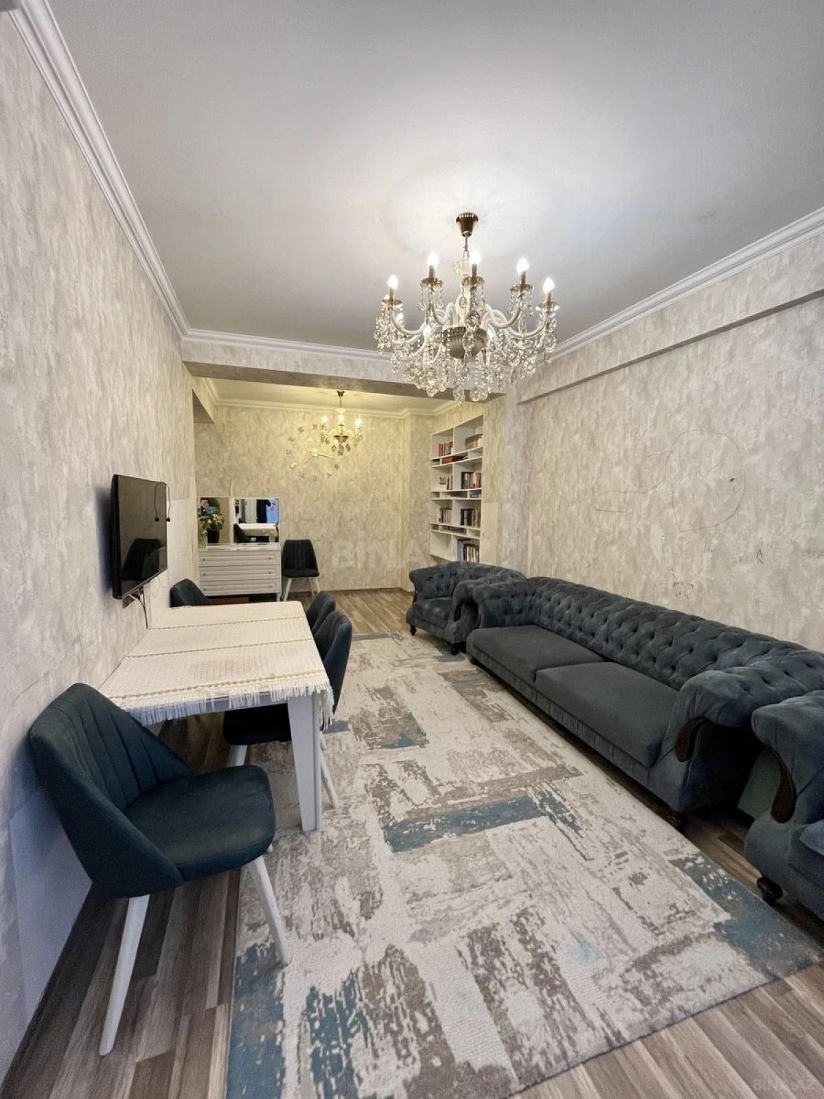 Satılır 2 otaqlı mənzil 80 m²