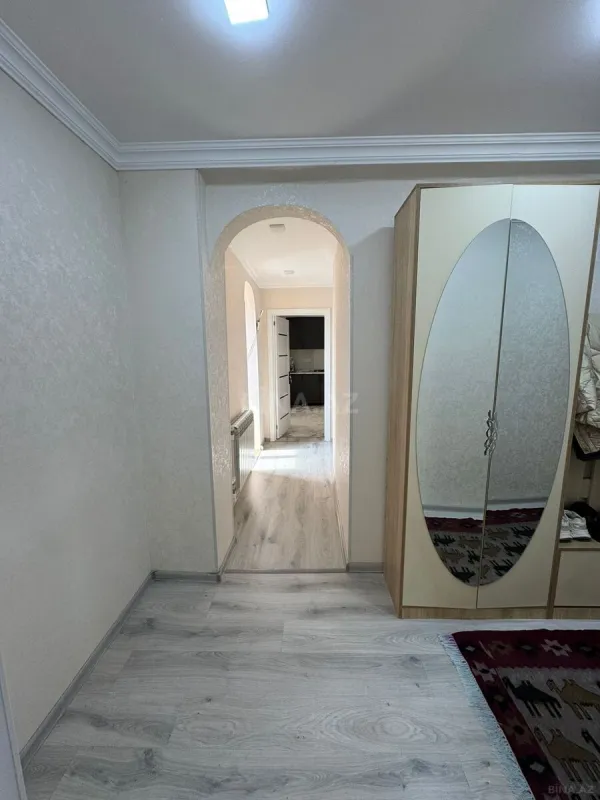 Satılır 2 otaqlı mənzil 65 m²
