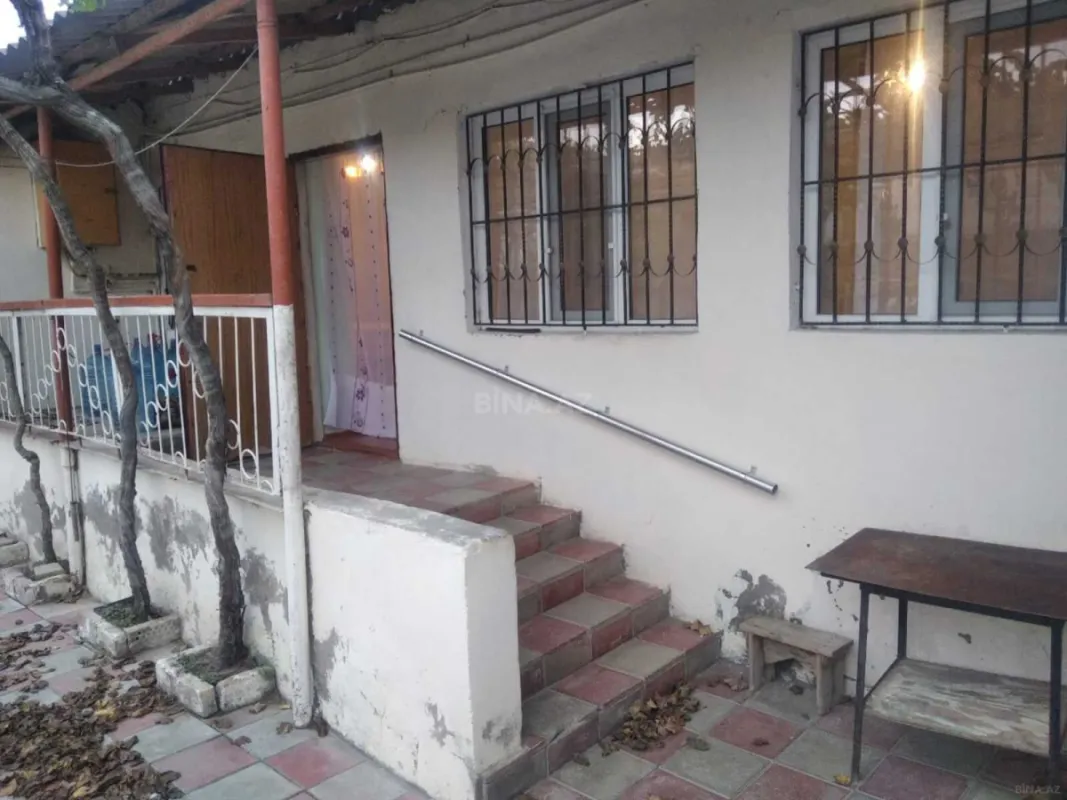 Satılır 4 otaqlı həyət evi 80 m²