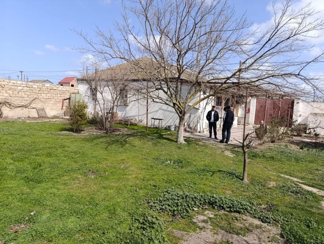 Satılır 4 otaqlı həyət evi 80 m²