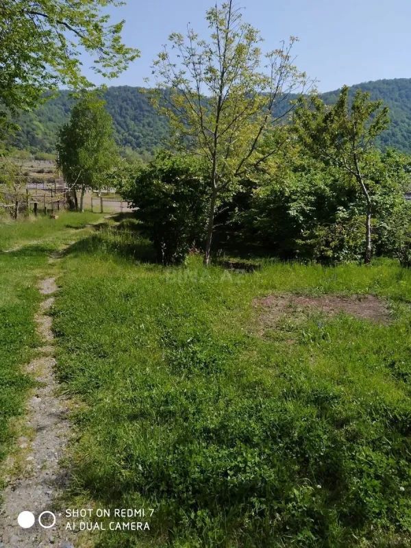 Satılır torpaq sahəsi 200 m²