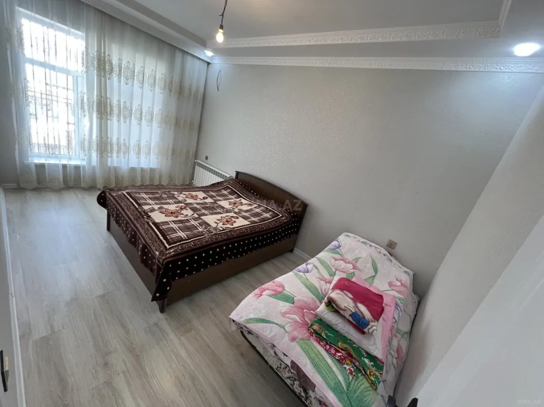 Satılır 4 otaqlı həyət evi 120 m²