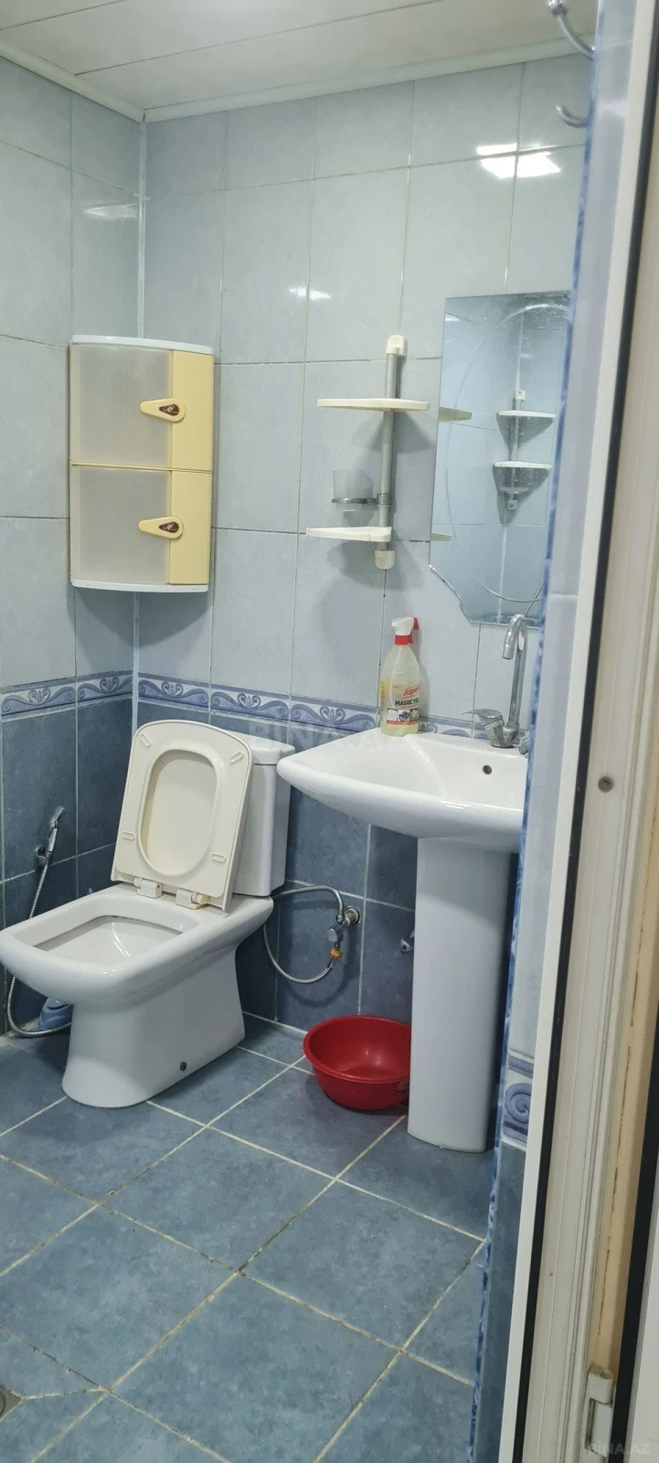 Kirayə verilir 2 otaqlı mənzil 70 m²