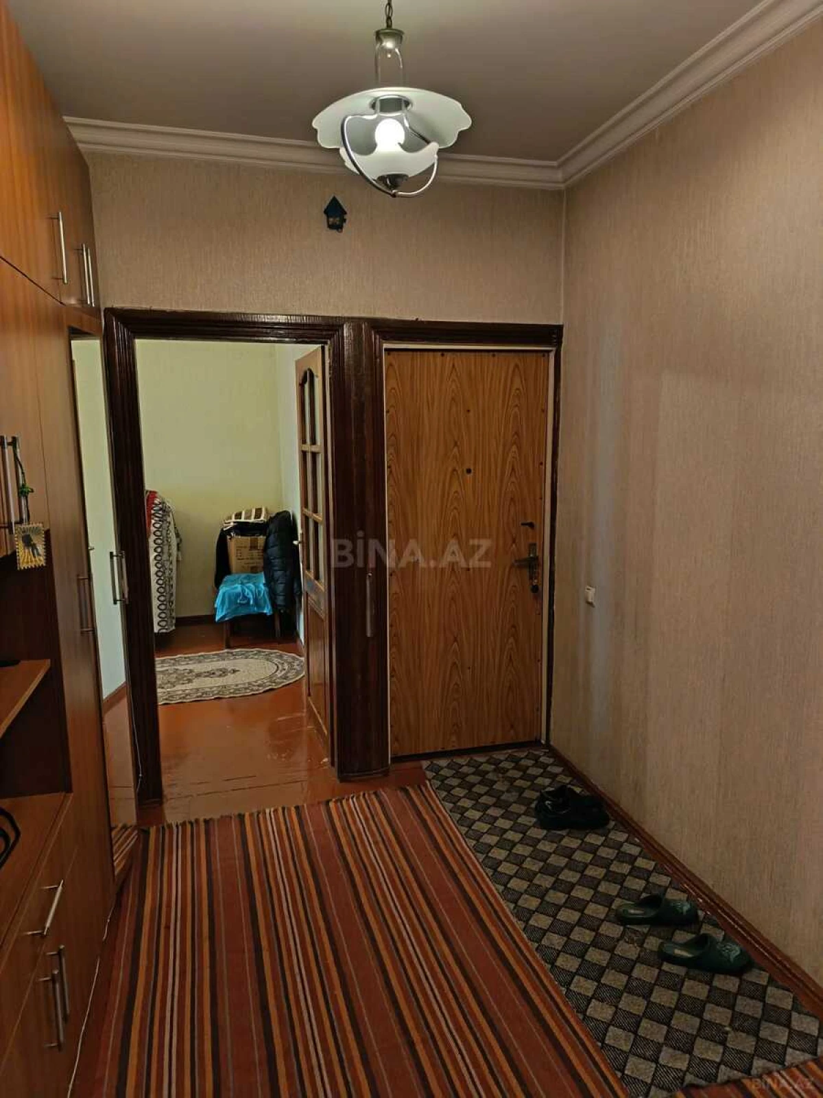 Satılır 4 otaqlı mənzil 87 m²