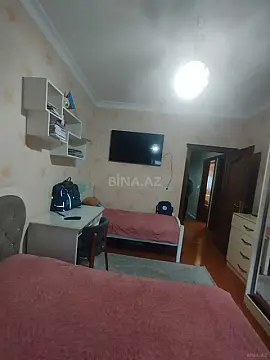Satılır 4 otaqlı mənzil 110 m²
