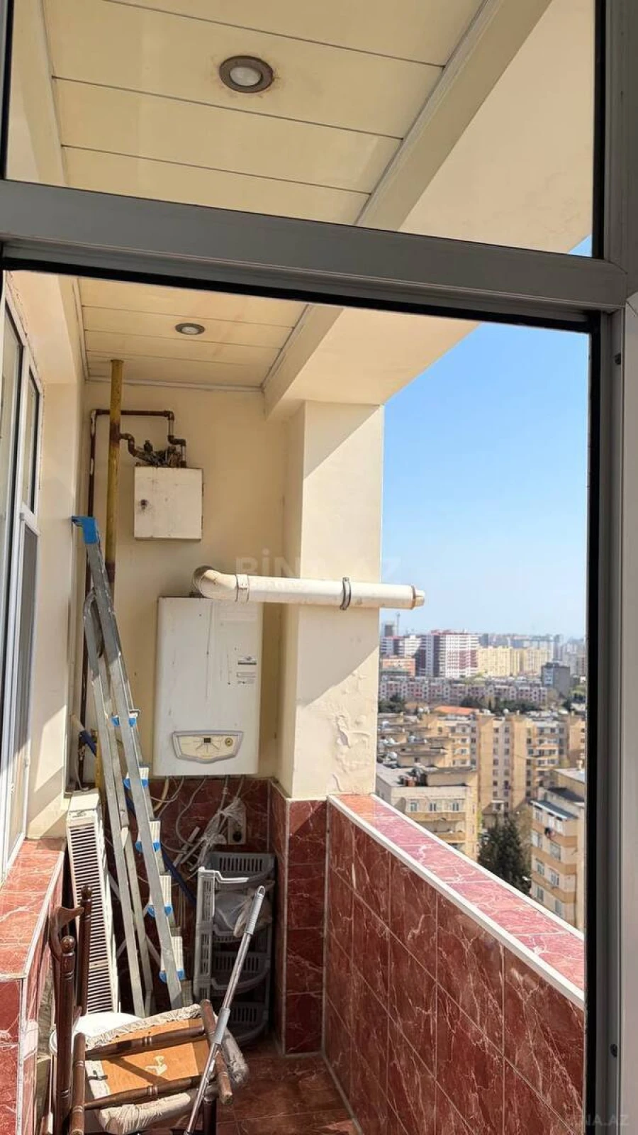 Satılır 2 otaqlı mənzil 86 m²