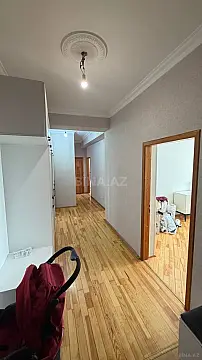 Satılır 2 otaqlı mənzil 86 m²