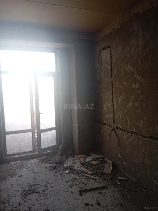 Satılır 3 otaqlı mənzil 103 m²