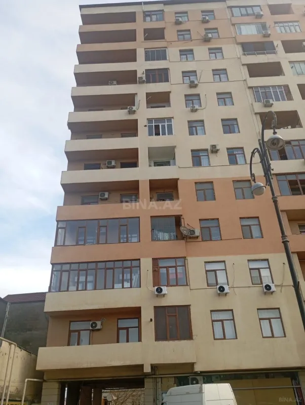 Satılır 3 otaqlı mənzil 103 m²