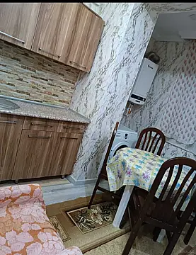 Kirayə verilir 2 otaqlı mənzil 65 m²