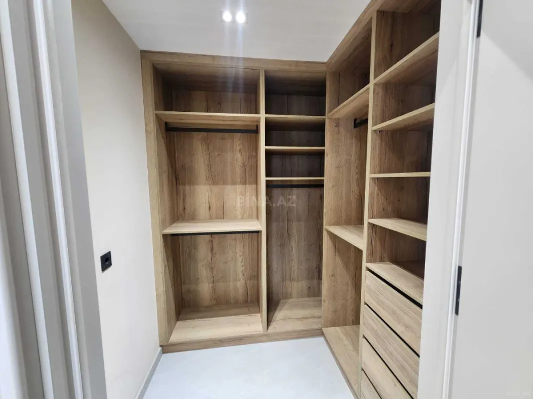 Kirayə verilir 6 otaqlı ofis 260 m²