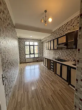 Satılır 3 otaqlı mənzil 120 m²