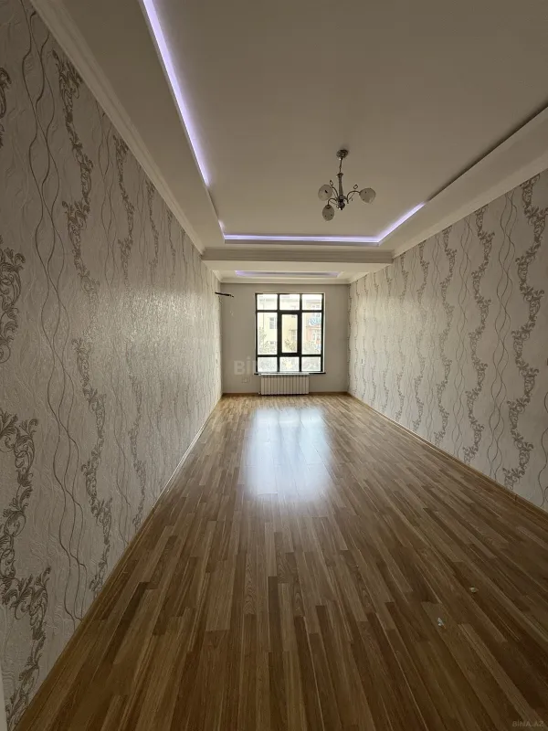 Satılır 3 otaqlı mənzil 120 m²