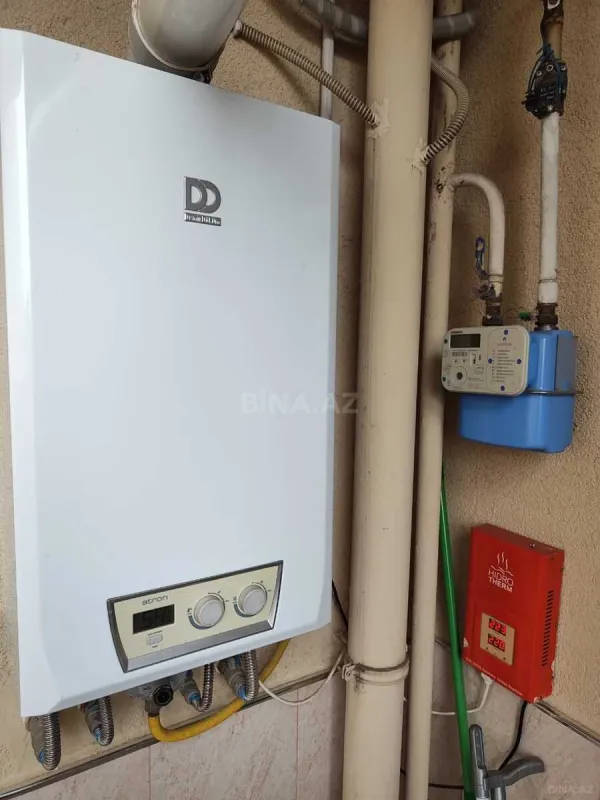 Satılır 2 otaqlı mənzil 91 m²