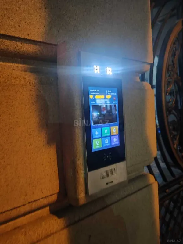 Satılır 2 otaqlı mənzil 91 m²