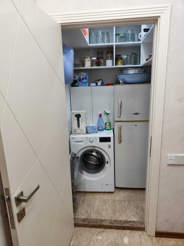 Satılır 2 otaqlı mənzil 91 m²