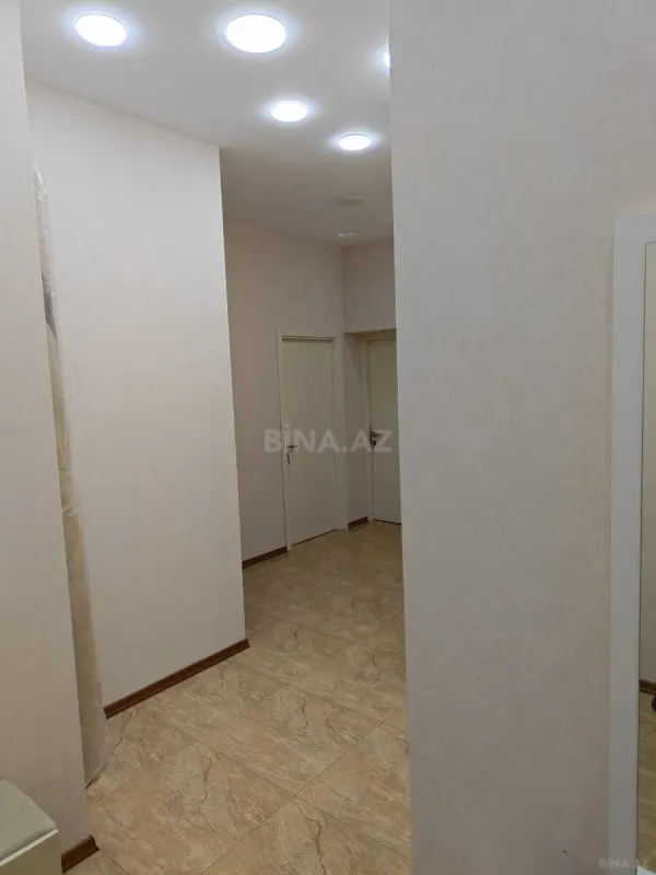 Satılır 2 otaqlı mənzil 91 m²