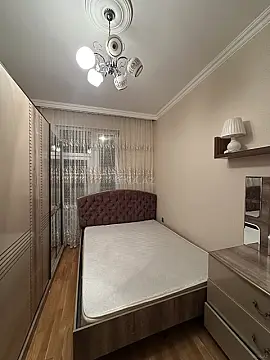 Satılır 2 otaqlı mənzil 49 m²