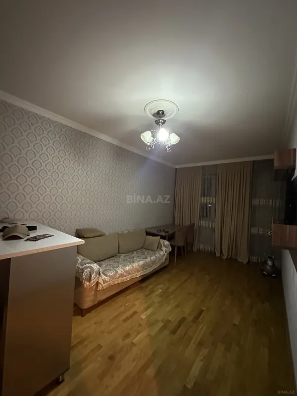 Satılır 2 otaqlı mənzil 49 m²