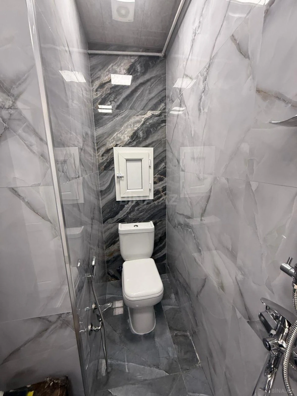 Satılır 2 otaqlı mənzil 30 m²