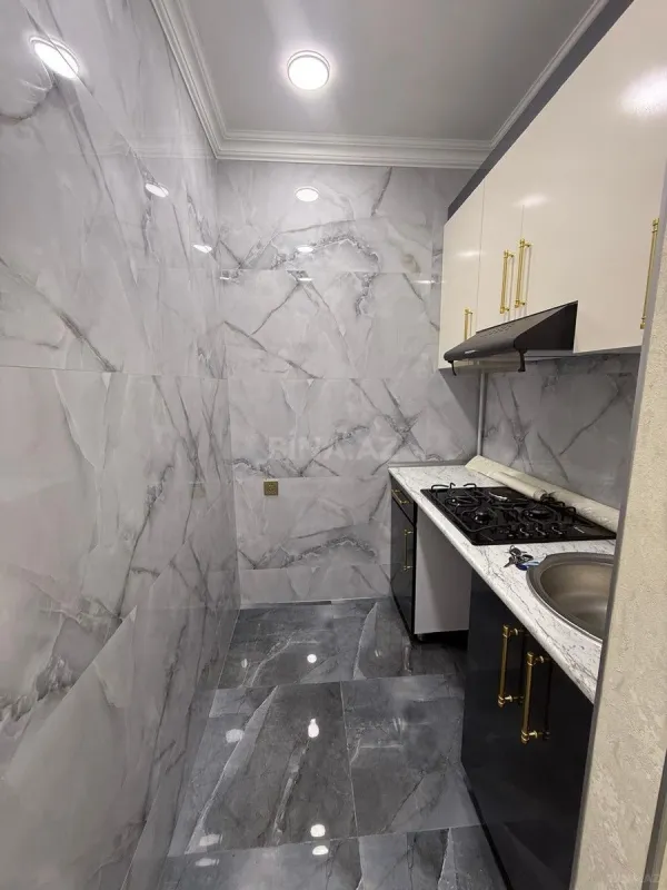 Satılır 2 otaqlı mənzil 30 m²