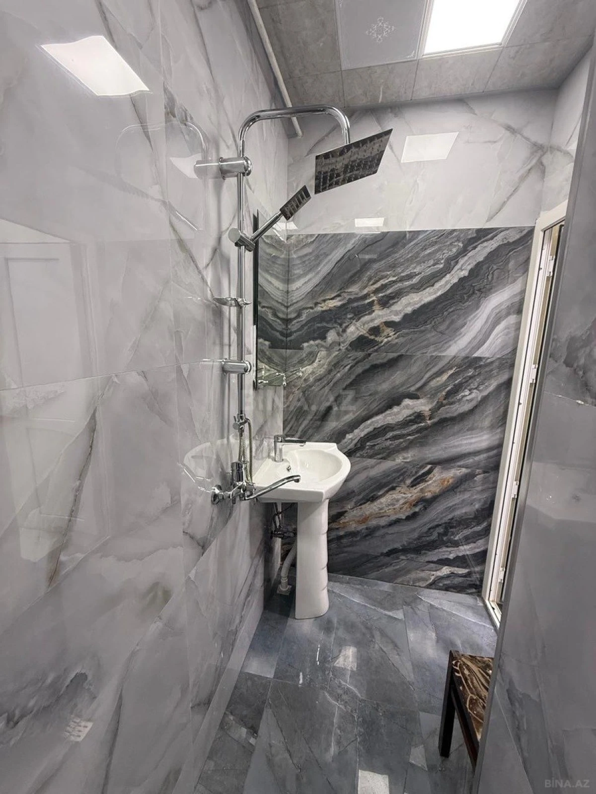 Satılır 2 otaqlı mənzil 30 m²