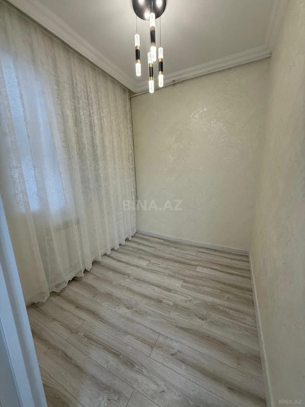 Satılır 2 otaqlı mənzil 30 m²
