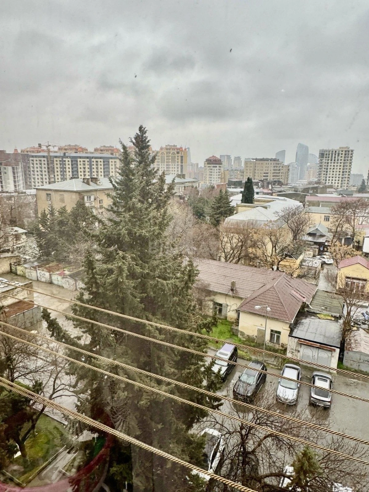 Satılır 3 otaqlı mənzil 100 m²