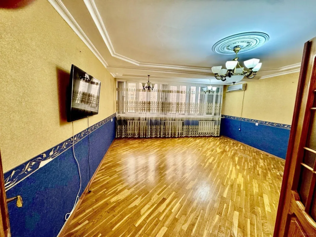 Satılır 3 otaqlı mənzil 100 m²