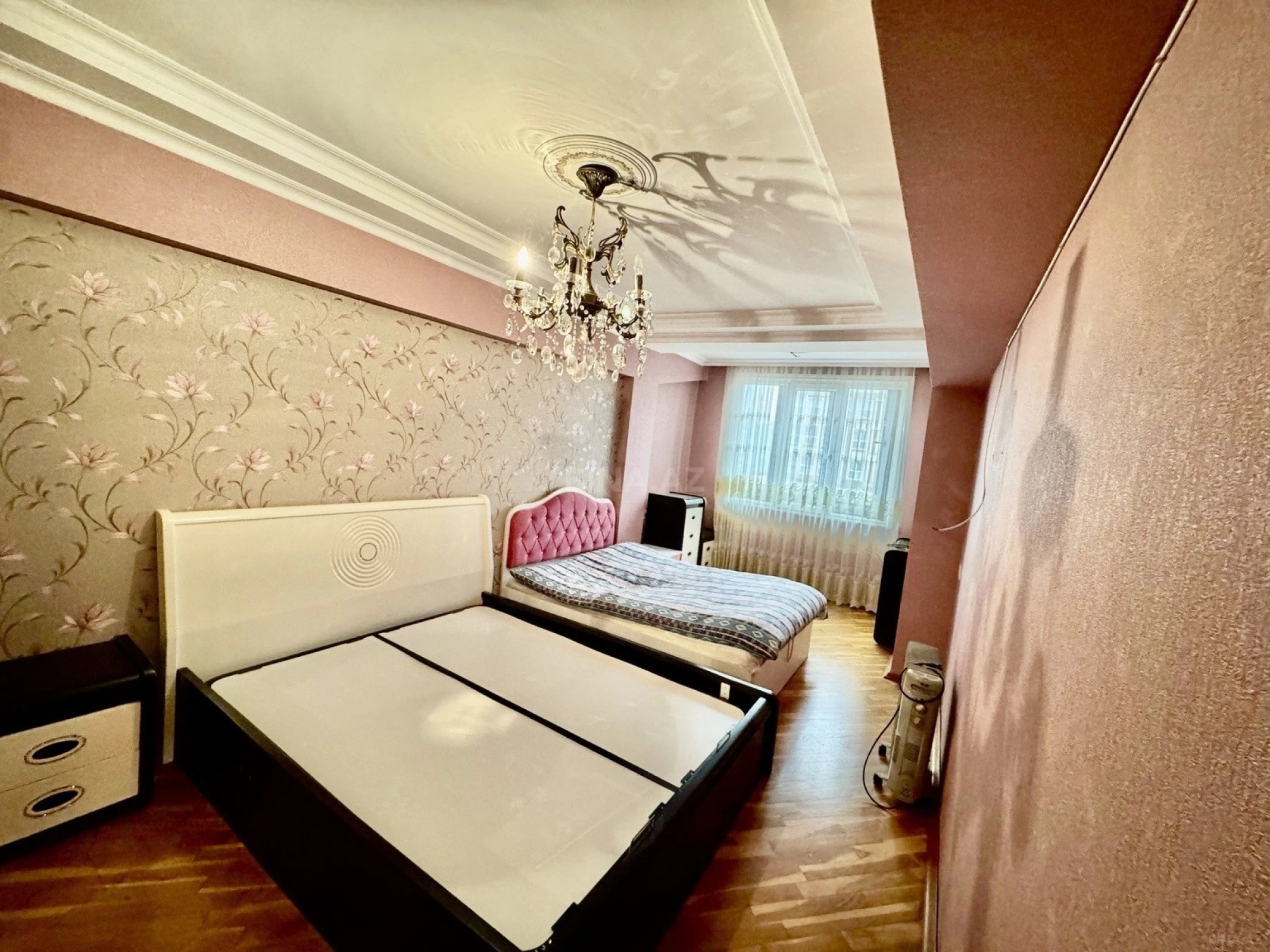 Satılır 3 otaqlı mənzil 100 m²