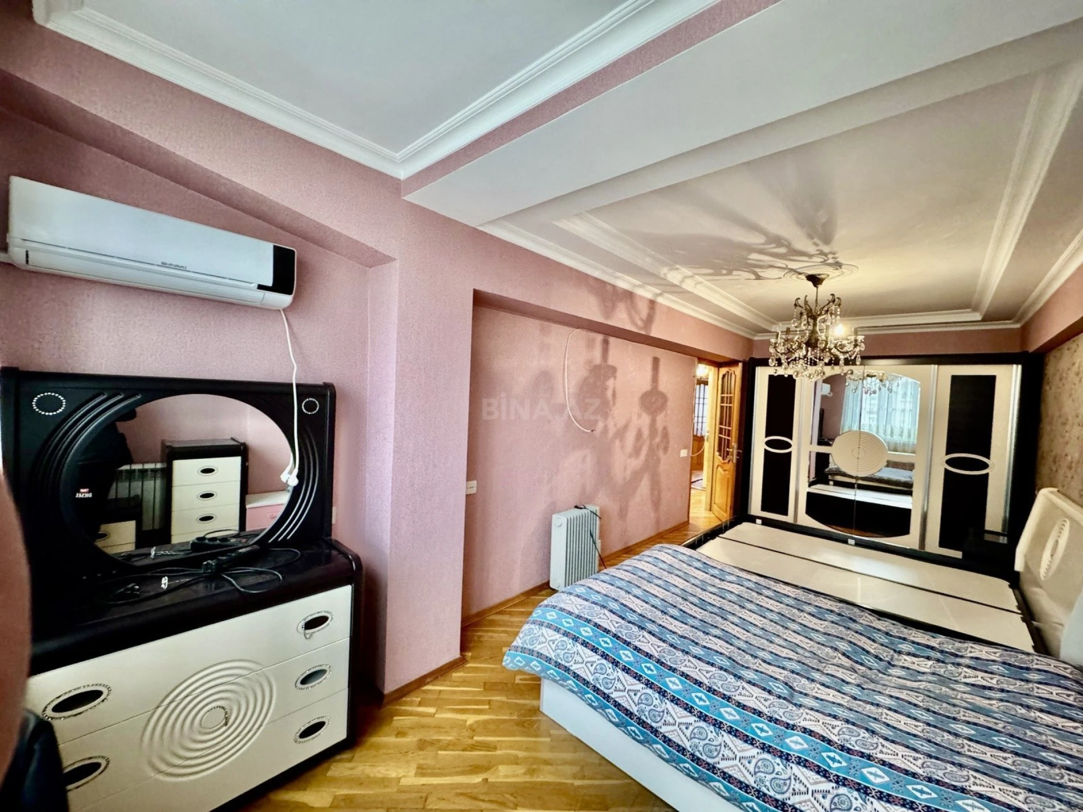 Satılır 3 otaqlı mənzil 100 m²