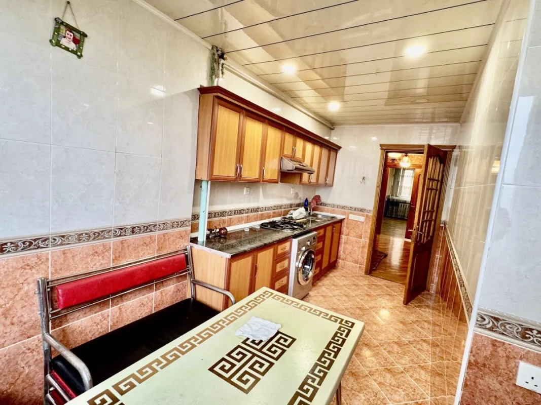 Satılır 3 otaqlı mənzil 100 m²