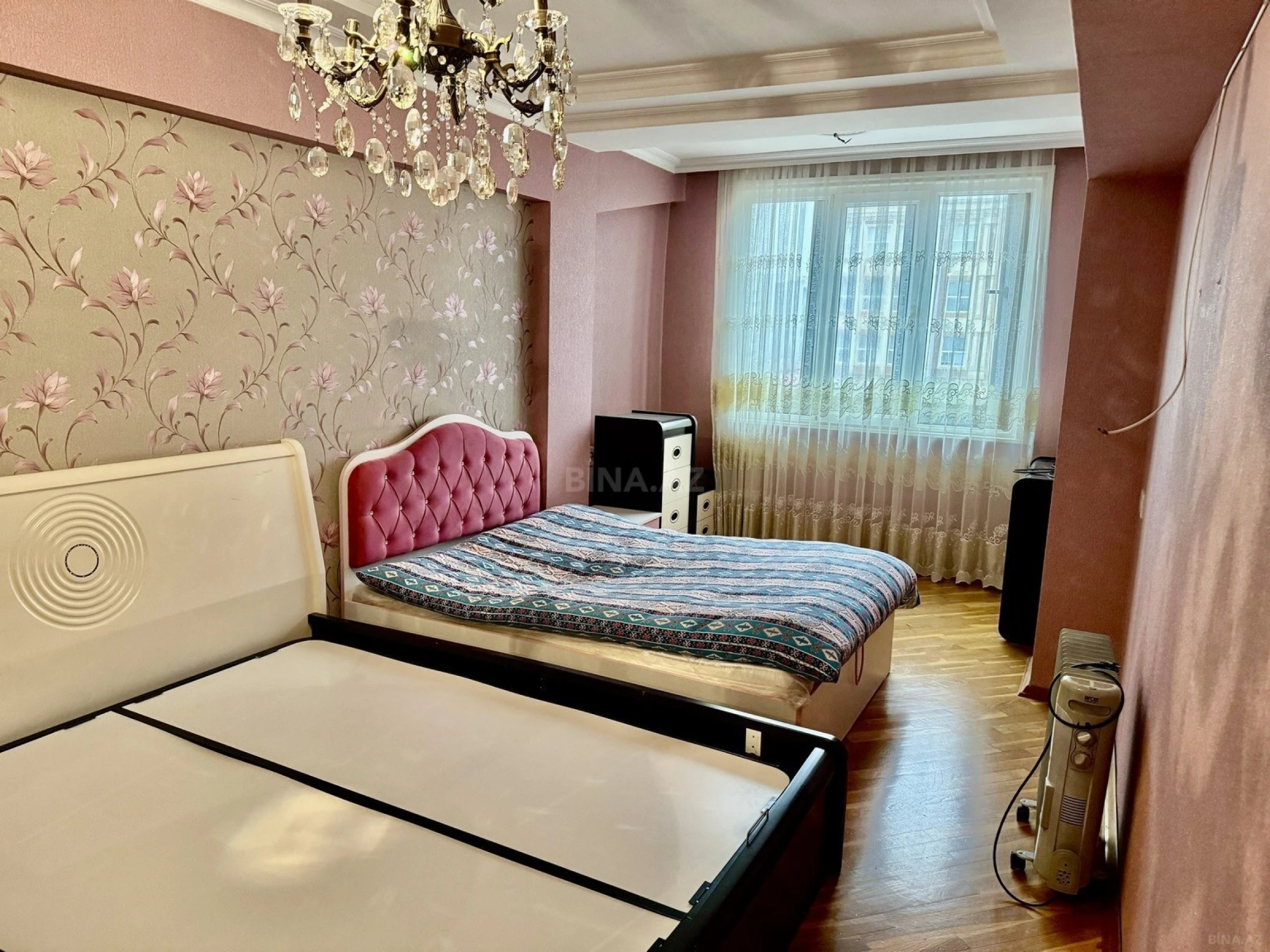 Satılır 3 otaqlı mənzil 100 m²