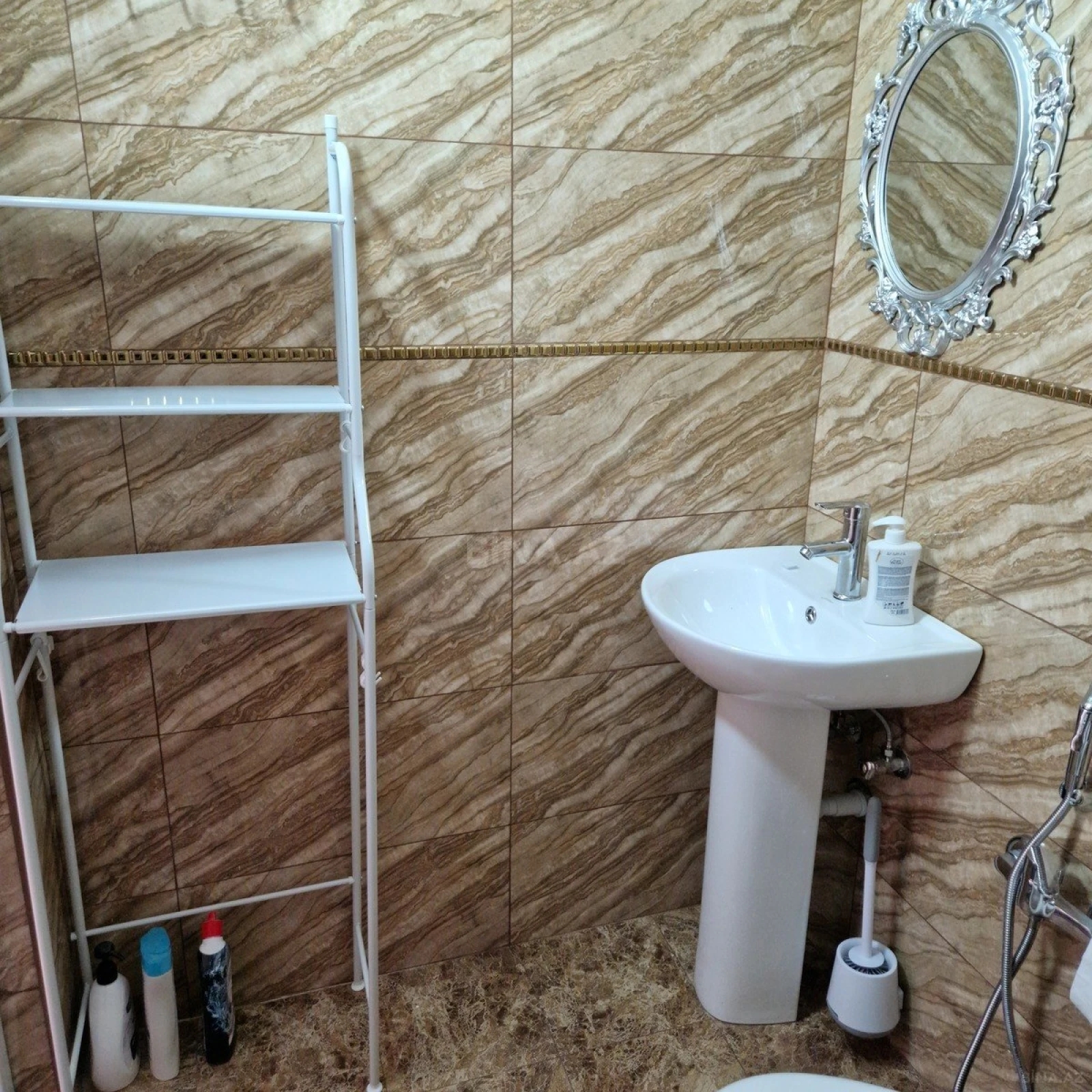 Kirayə verilir 1 otaqlı həyət evi 25 m²