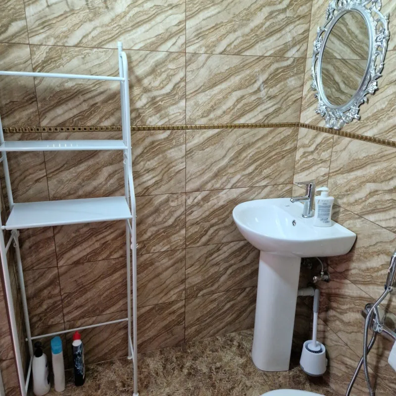 Kirayə verilir 1 otaqlı həyət evi 25 m²