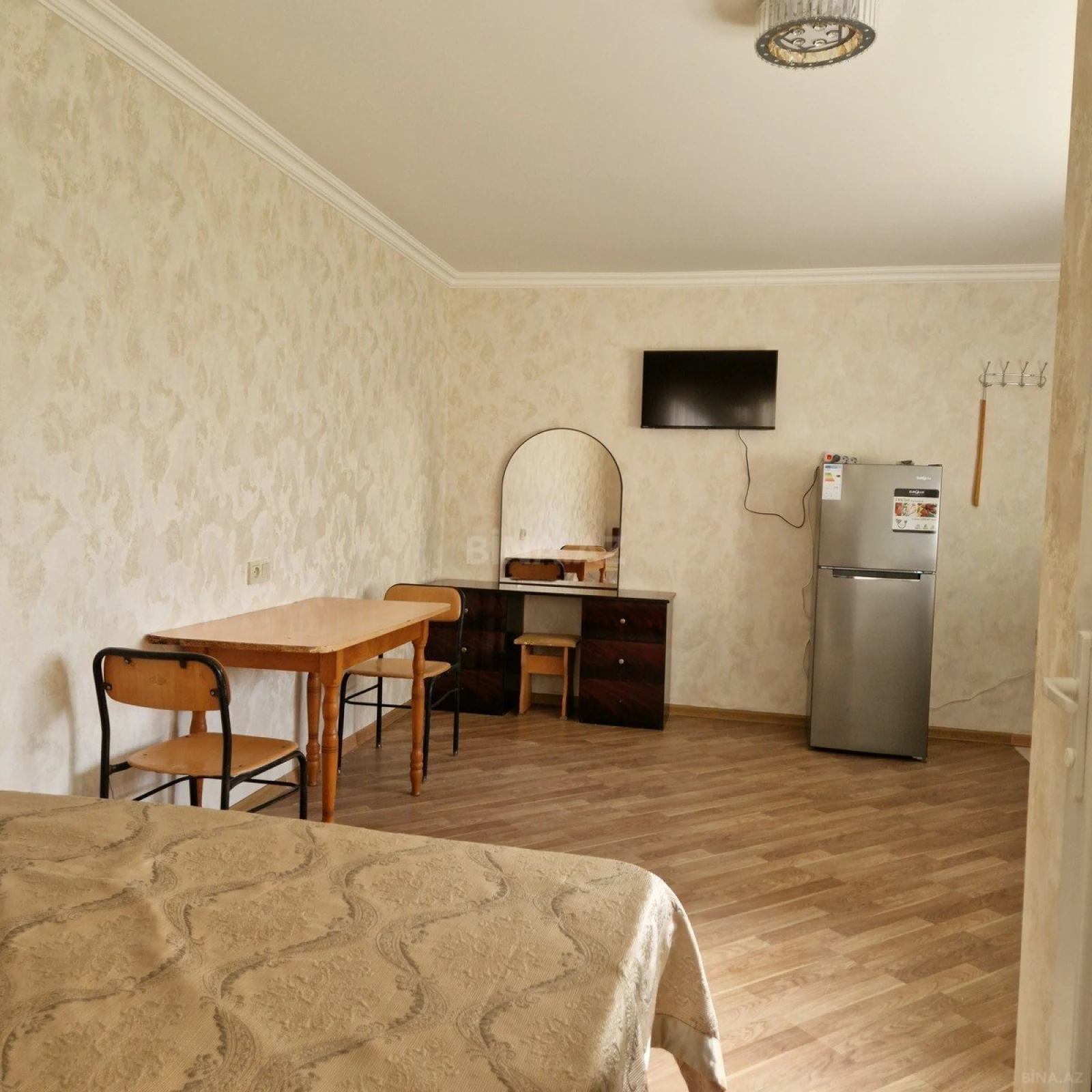 Kirayə verilir 1 otaqlı həyət evi 25 m²