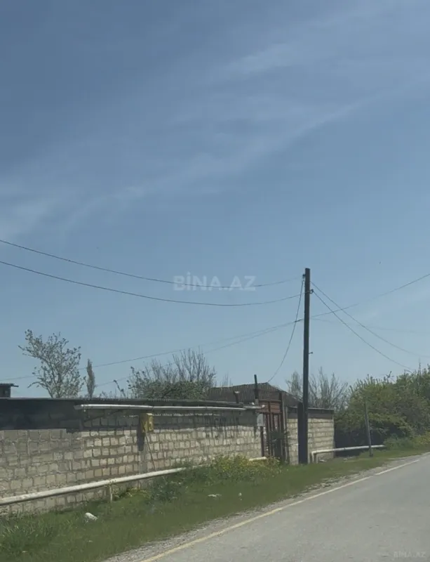 Satılır 4 otaqlı həyət evi 100 m²