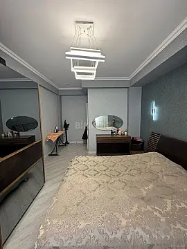 Satılır 3 otaqlı mənzil 83 m²