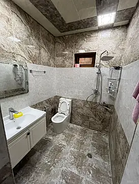 Satılır 5 otaqlı həyət evi 112 m²