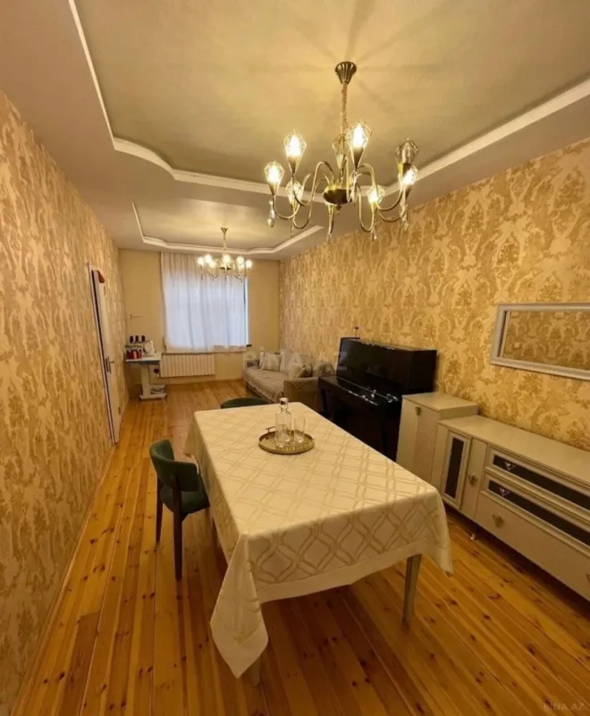 Satılır 5 otaqlı həyət evi 112 m²