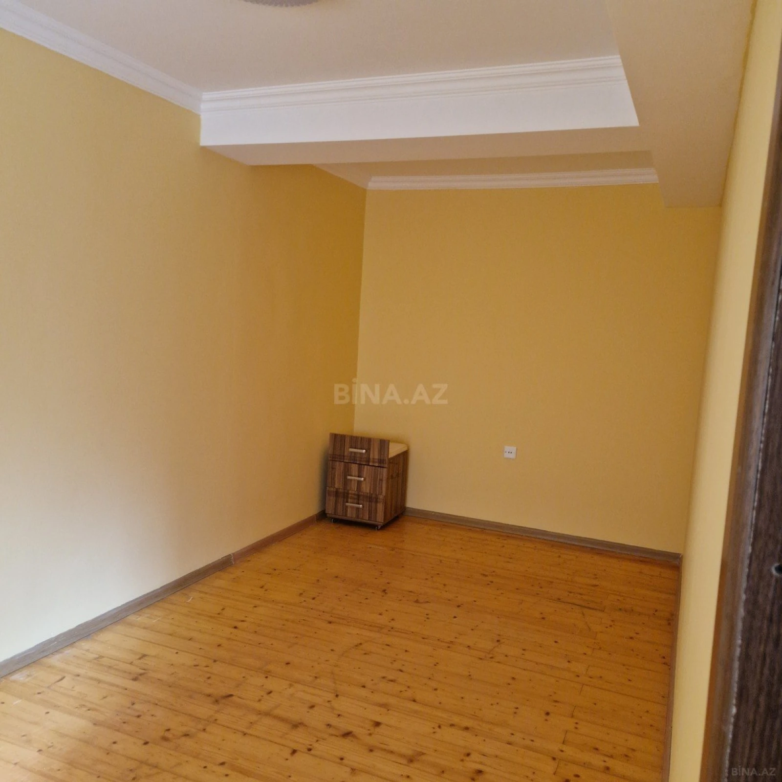 Kirayə verilir 2 otaqlı həyət evi 60 m²