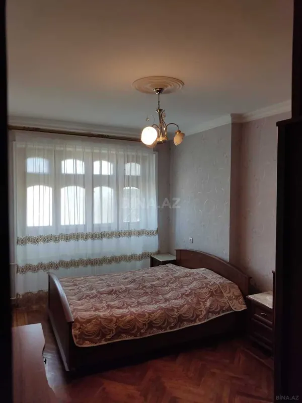 Satılır 3 otaqlı mənzil 90 m²