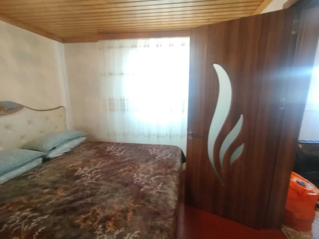 Satılır 2 otaqlı həyət evi 53 m²